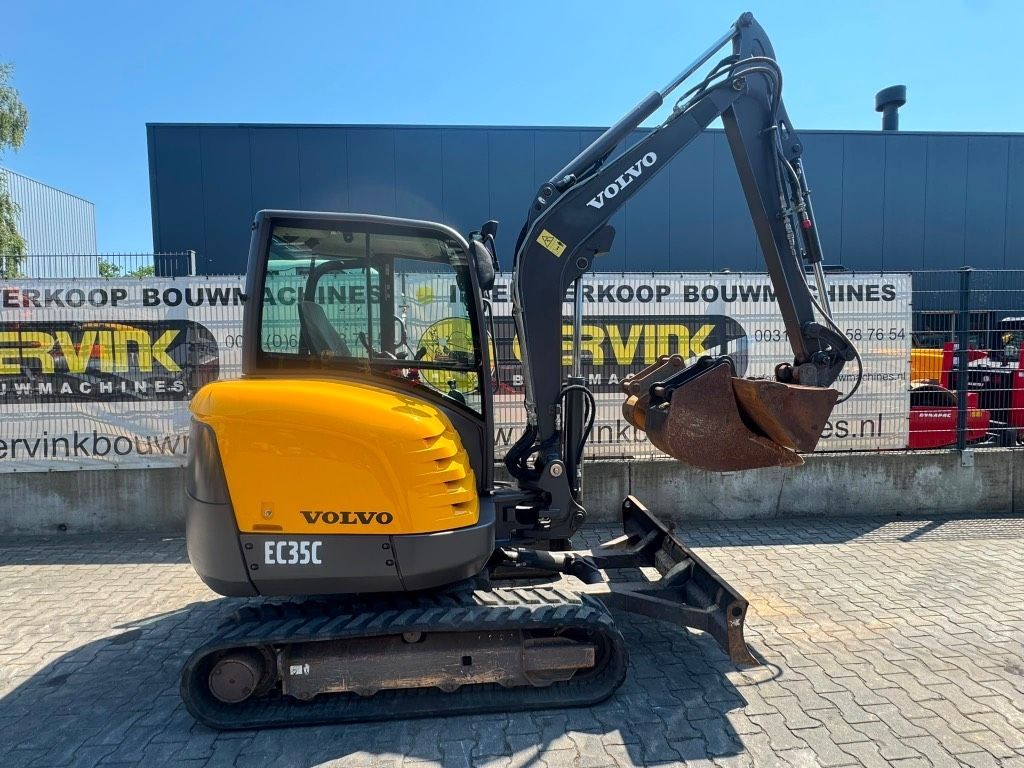 VOLVO ec 35 c Mini excavator €20,000