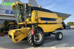 New Holland TC 5060 combine €105,000