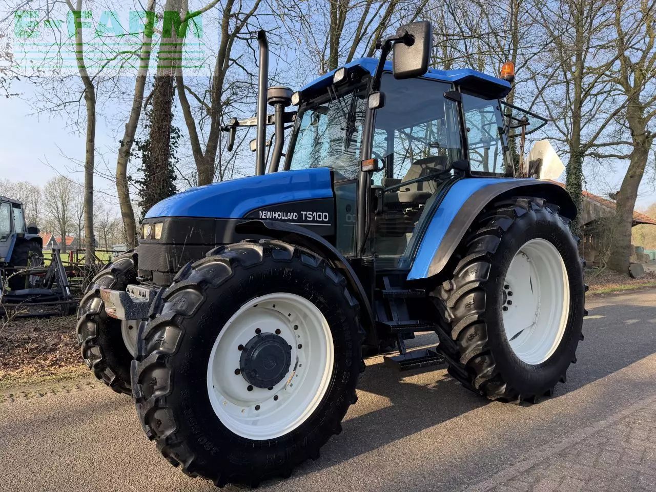 New Holland TS 100 Tractor