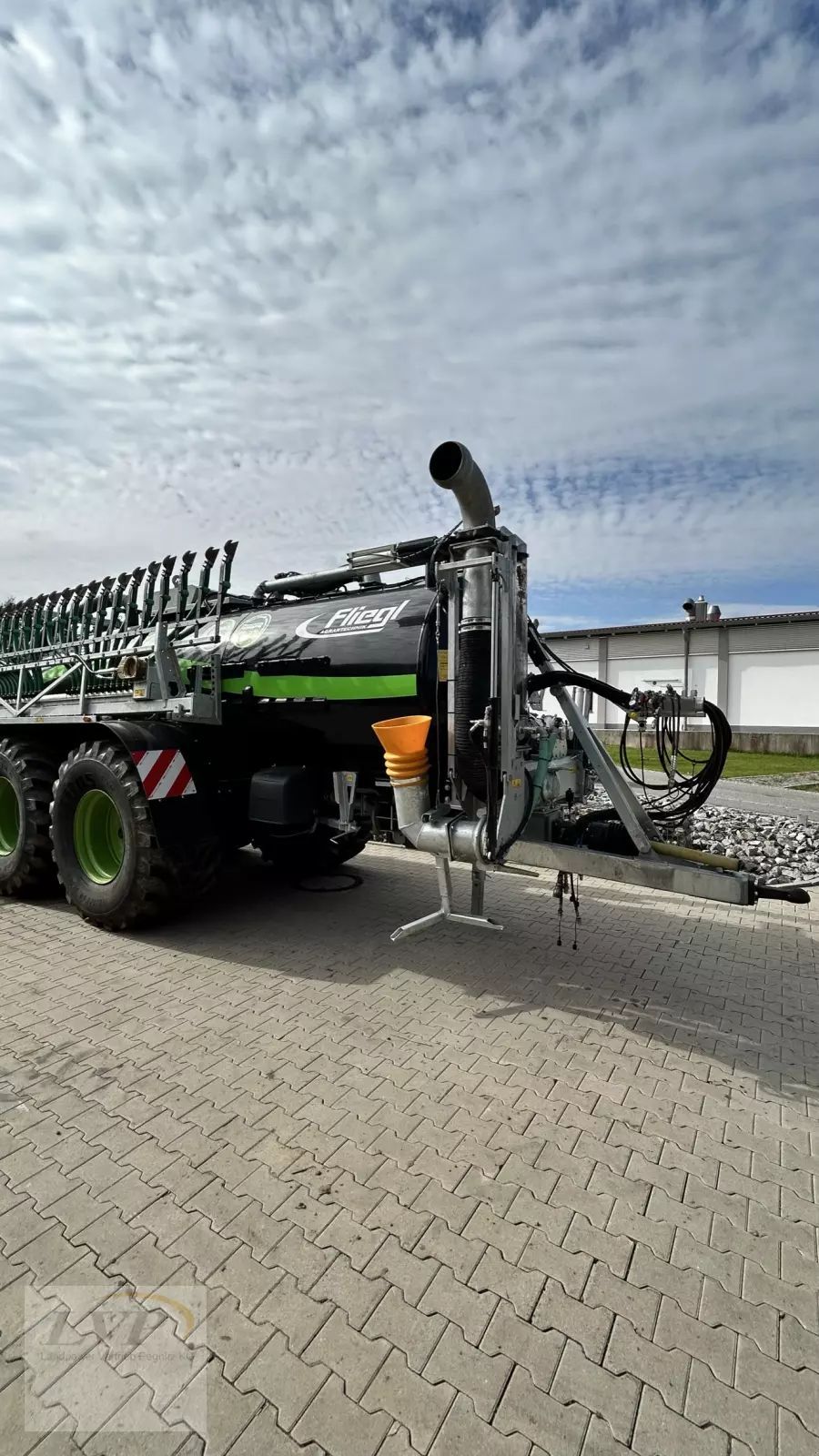 Fliegl pfw 12000 duo-line plus tandem Slurry equipment other €97,479