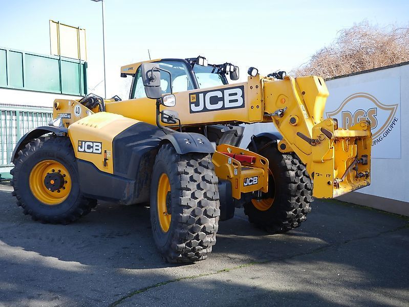 JCB 560-80 Telehandler €79,000