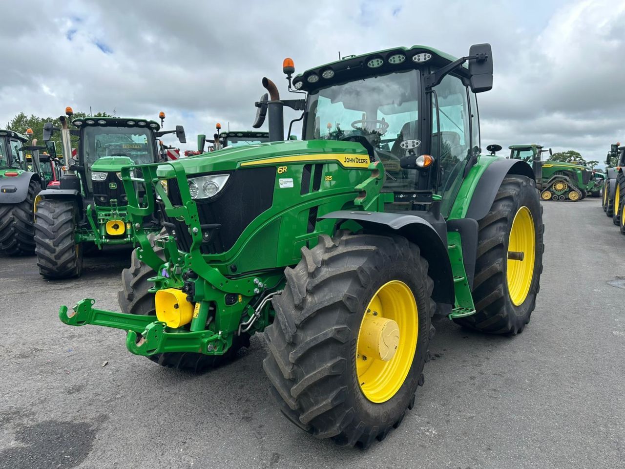John Deere 6R 185 Tractor €144,894