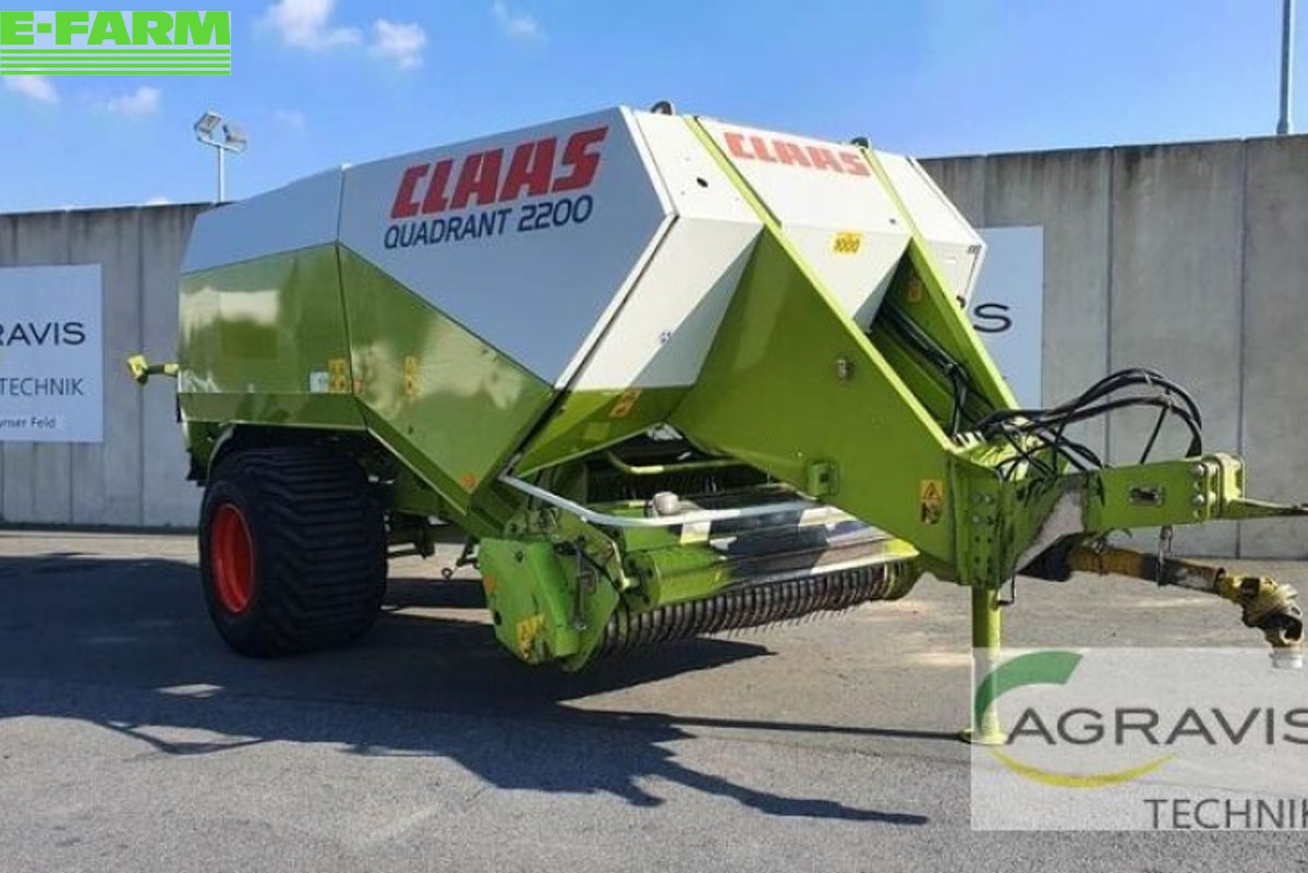 Claas Quadrant 2200 Rc Presse à Balles 2005 E Farm 8820