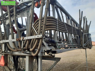 E-FARM: ap 16-20-24 drypfri slangebom - Slurry attachment - id HXT3TNV - €30,175 - Year of construction: 2017 - Denmark