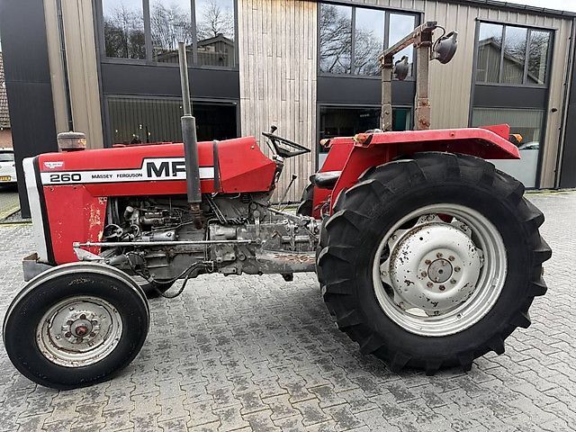 Massey Ferguson 260 Tractor