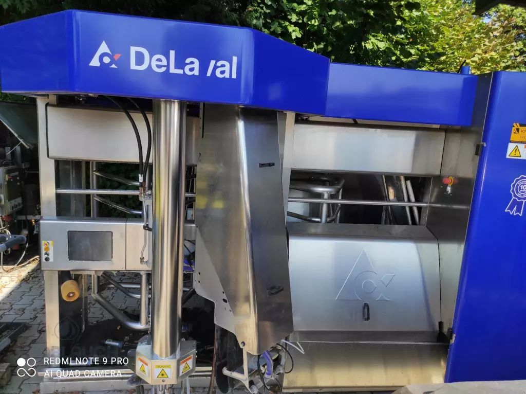 E-FARM: DeLaval vms - Milking equipment - id 2KITRGG - €11,681 - Year of construction: 2010 - Germany