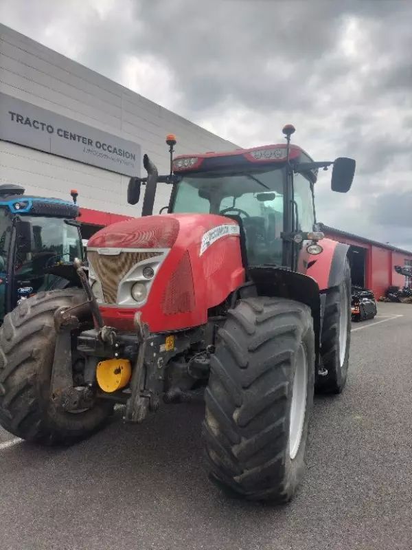 E-FARM: McCormick x7-680 premium - Tracteur - id W8RQYX4 - 62 800 € - Année: 2015 - Lecture du nombre d'heure: 3 700,Puissance du moteur (chevaux): 190,France