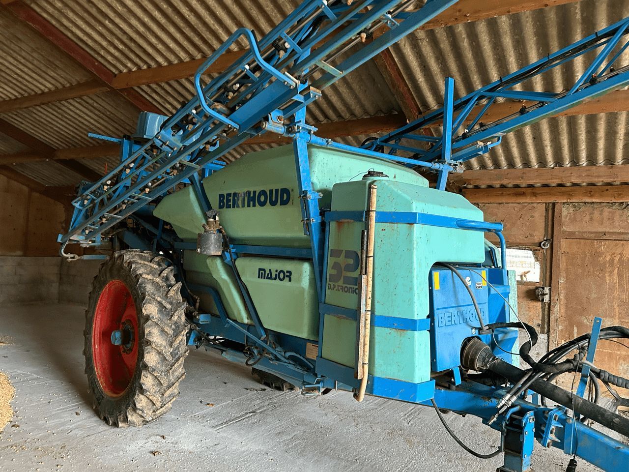 Berthoud Major 32 Permetezőgép 6800 EUR