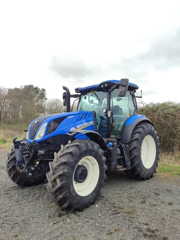 New Holland T6.165 Tractor €60,000