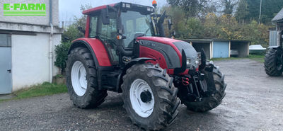 E-FARM: Valtra N122 - Tractor - id EMKMJRT - €45,000 - Year of construction: 2012 - Engine hours: 6,176,Engine power (HP): 120,France