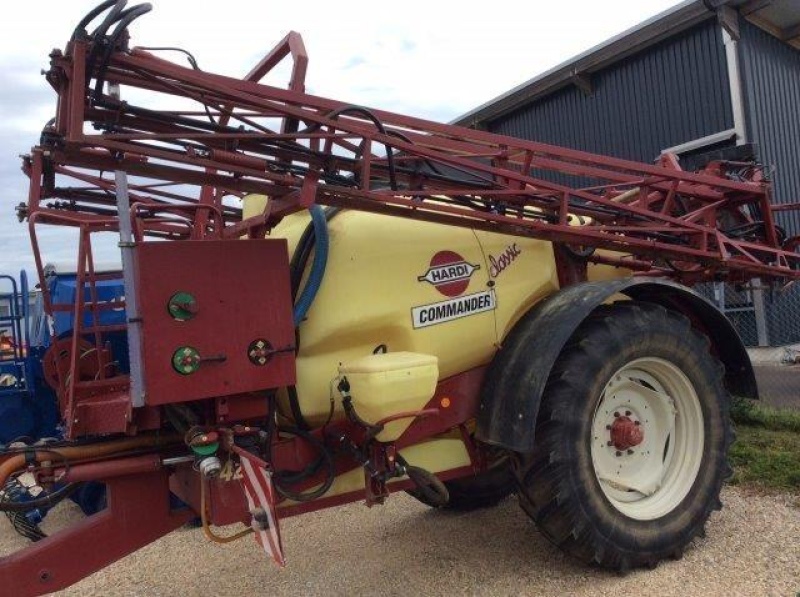 Hardi commander classic 4200 sprayers €14,000