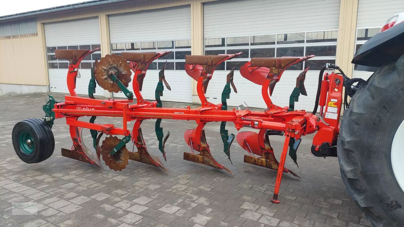 Vogel & Noot plus xm 1050 vario Pflug 9.900 €