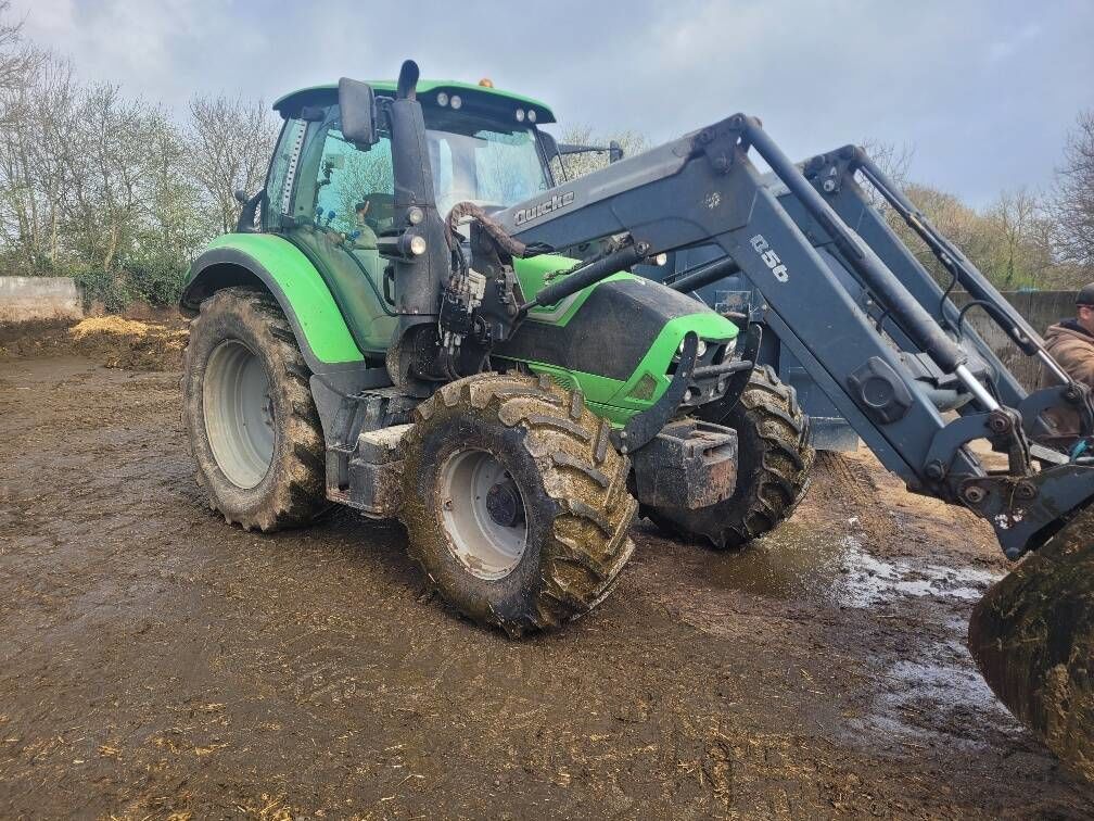 E-FARM: Deutz-Fahr Agrotron 6120.4 - Traktor - id NNSPDNN - 44.500 € - Baujahr: 2013 - Abgelesene Motorstunden: 5.196,Motorleistung (PS): 118,Frankreich