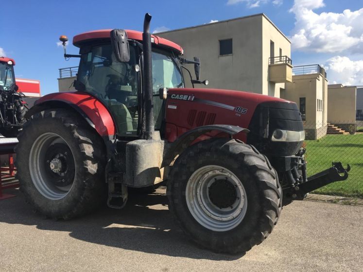 E-FARM: Case IH Puma 185 CVX - Tractor - id S61TFZE - €67,900 - Year of construction: 2014 - Engine hours: 4,400,Engine power (HP): 185,France