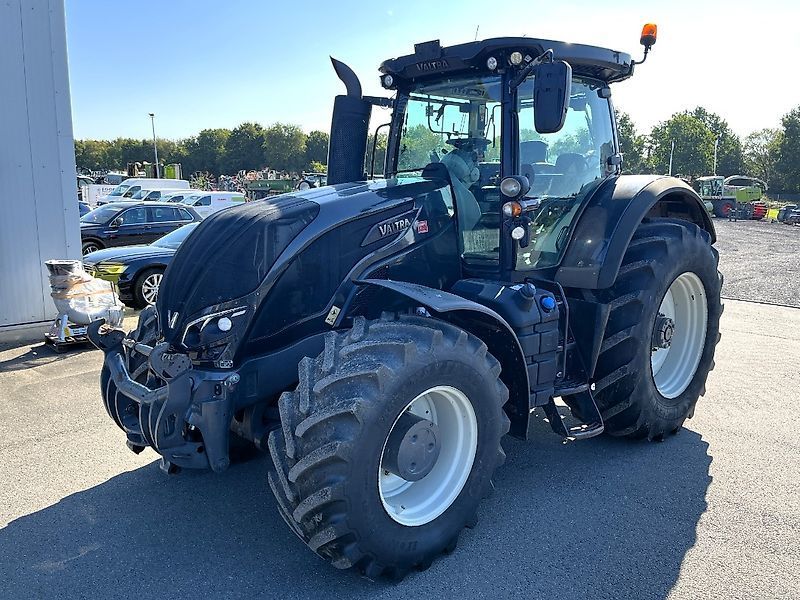 E-FARM: Valtra S274 - Tractor - id RTTXNFU - €79,832 - Year of construction: 2019 - Engine hours: 7,113,Engine power (HP): 280,Germany