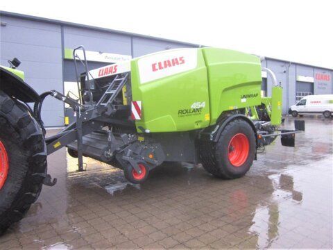 Claas Rollant 454 RC Uniwrap Baler €40,337