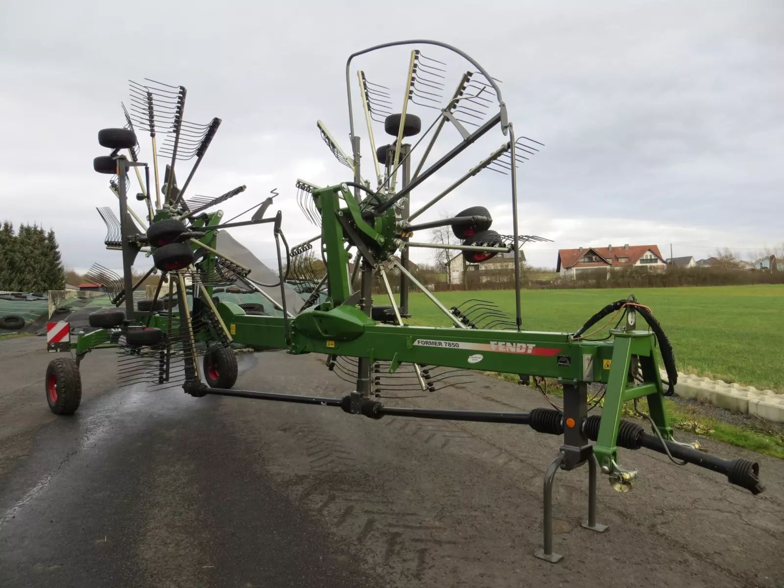 Fendt Former 7850 Rake €16,500