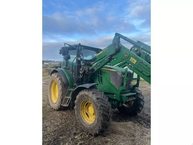 John Deere 6115 RC Tractor