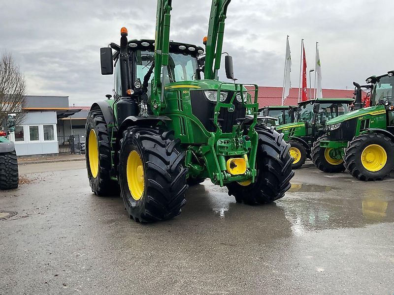 John Deere 6250 R Трактор 135 000 €