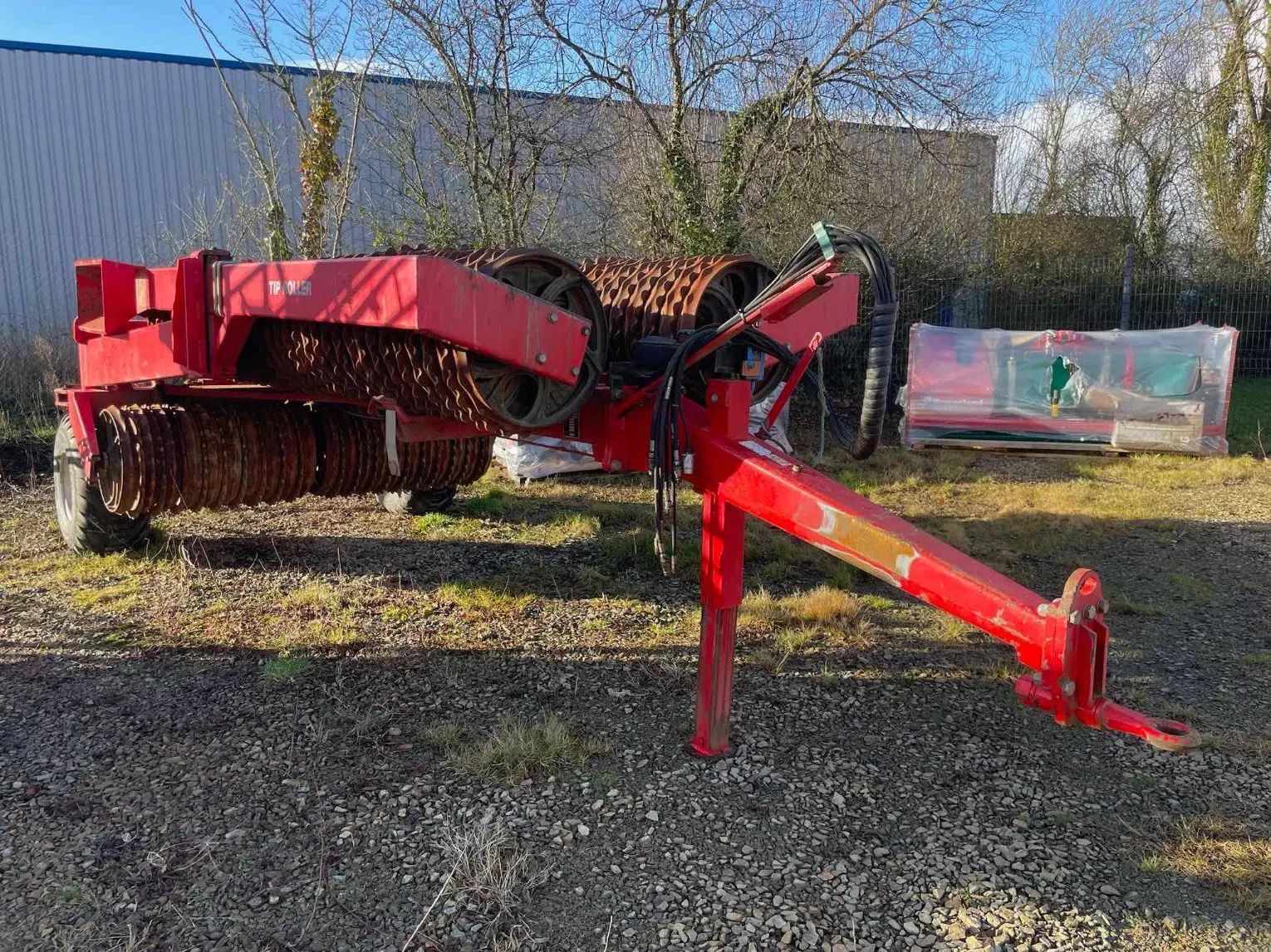 E-FARM: HE-VA rouleau tip-roller 9.50 he-va - Walze - id MG35ZU1 - 13.900 € - Baujahr: 2016 - Frankreich