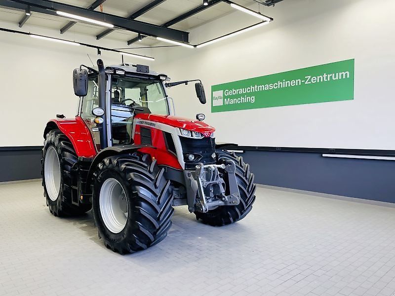 E-FARM: Massey Ferguson 6S.180 Exclusive - Trattore - id UDEWSEK - 130.420 € - Anno di costruzione: 2023 - Ore: 550,Potenza del motore: 180,Germania