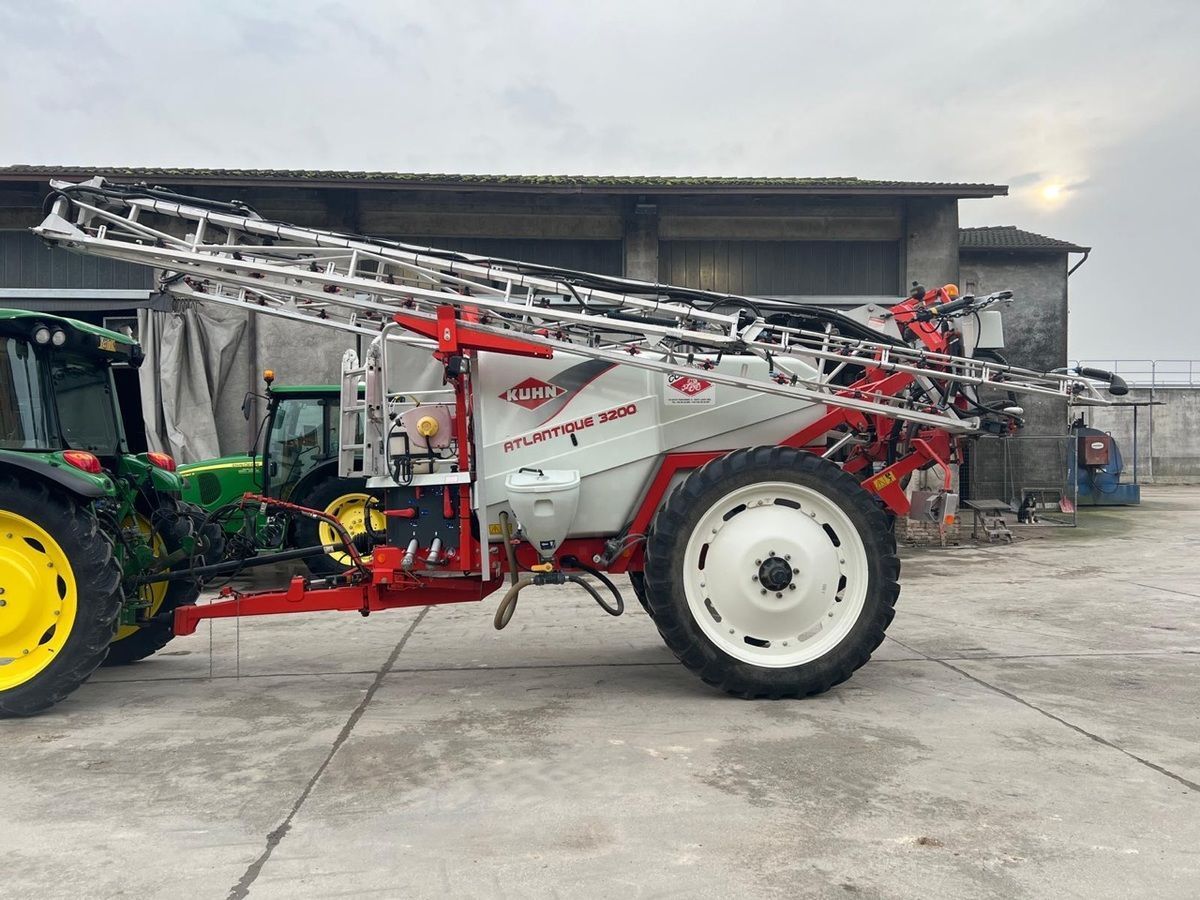 Kuhn Atlantique 3200 Pulverizador 23.000 €