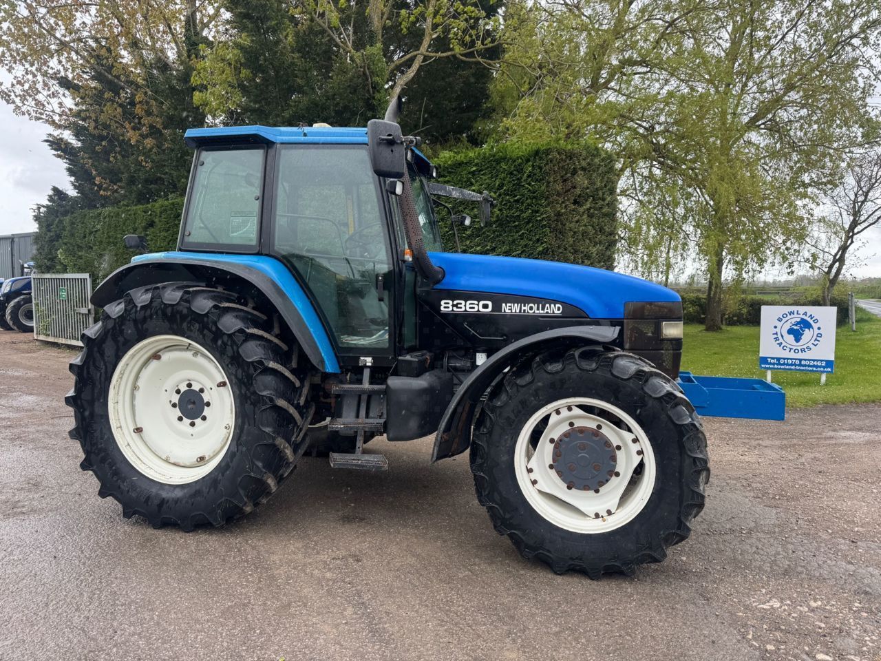 New Holland DT 8360 Tractor 23.018 €