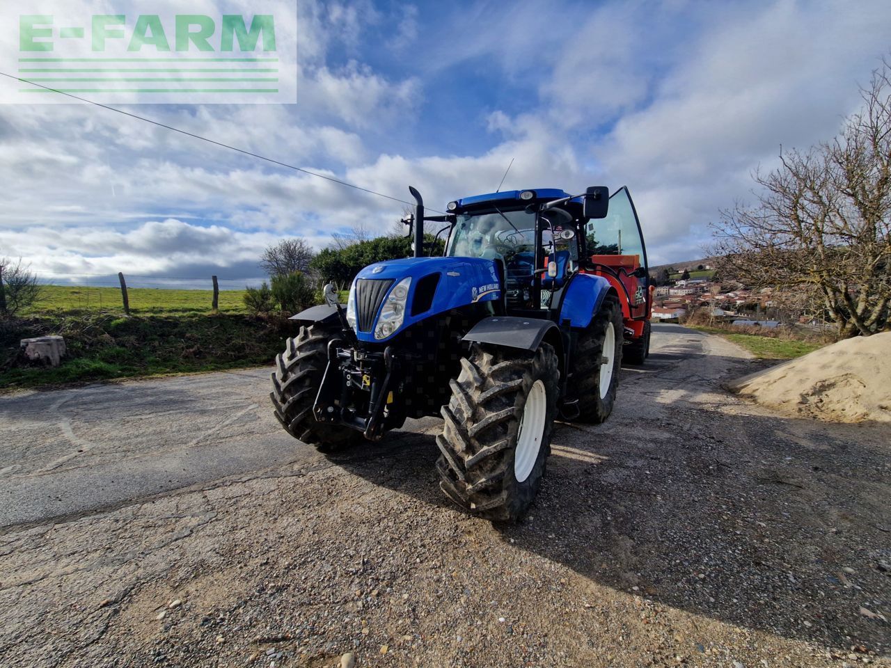 New Holland T7.235 Tractor €55,000