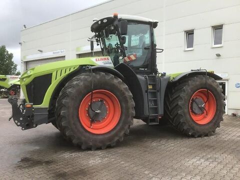 E-FARM: Claas Xerion 4200 TRAC VC - Tractor - id LKBTICA - 265.000 EUR - Anul: 2021 - Citeste ore: 3.330,Germania