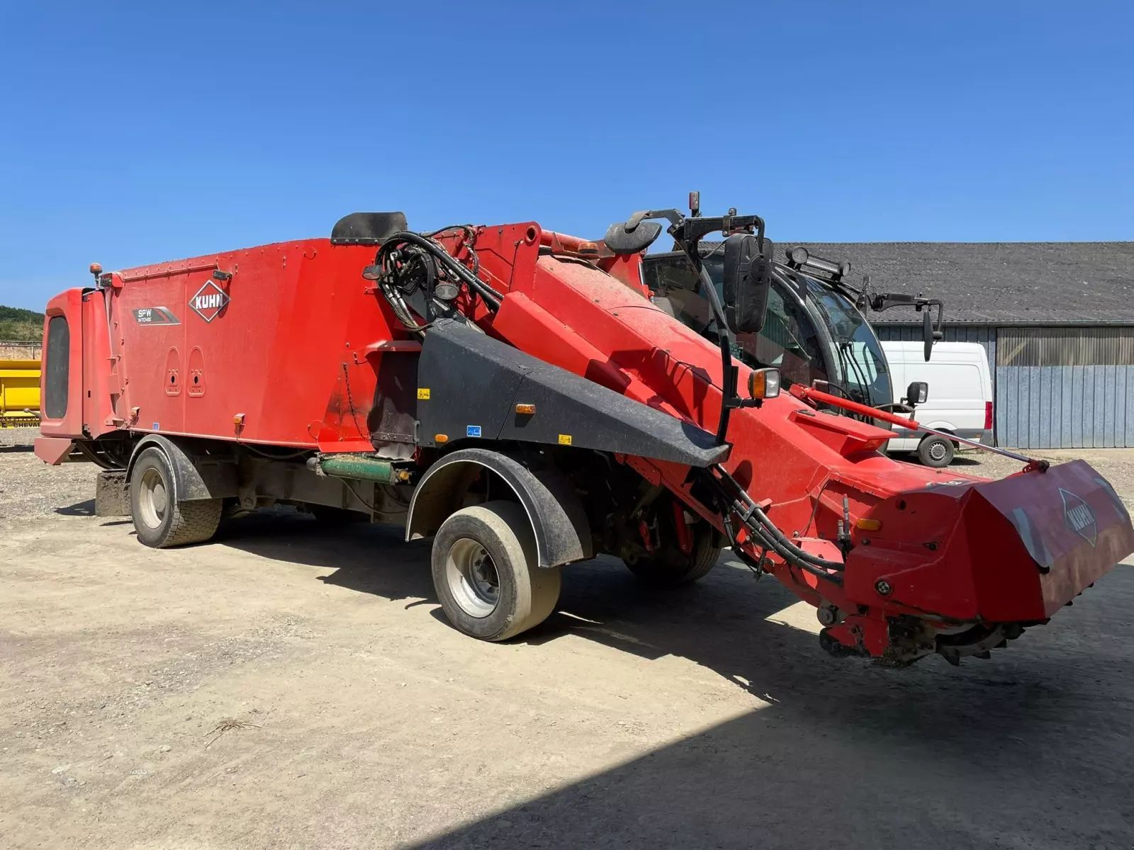 Kuhn SPW Intense 19.2 CL Кормосмеситель