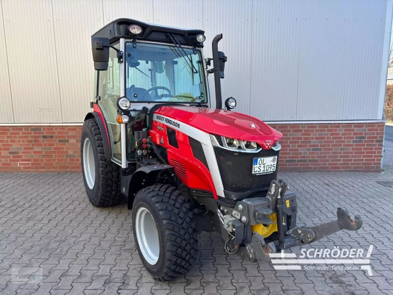 Massey Ferguson 3SP.85 Tractor 68.800 €