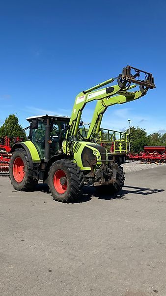E-FARM: Claas Arion 650 HEXASHIFT CIS - Traktor - id 4GG6IF7 - 36.500 € - Baujahr: 2013 - Abgelesene Motorstunden: 11.178,Motorleistung (PS): 175,Deutschland
