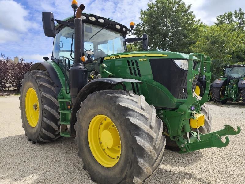 E-FARM: John Deere 6195 R - Traktor - id V8QNTR1 - 110 000 € - Rok výroby: 2021 - Hodiny motoru: 3 299,Francie
