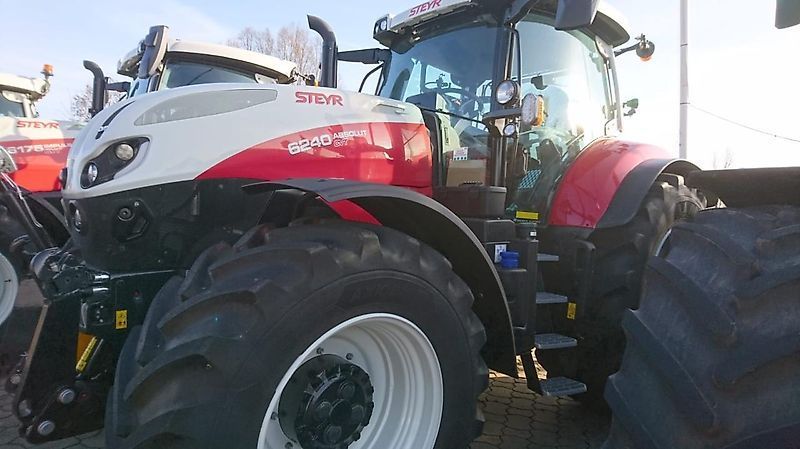 E-FARM: Steyr Absolut 6240 CVT - Tractor - id 2AJGQMT - €179,000 - Year of construction: 2023 - Engine hours: 7,Engine power (HP): 239,Germany