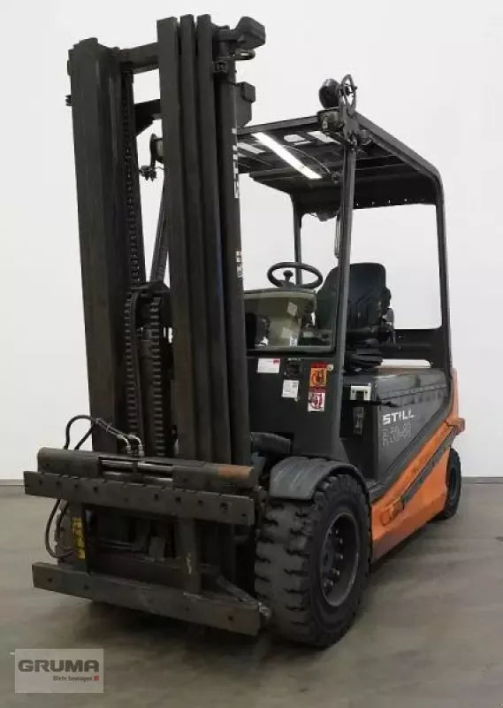 E-FARM: Still r60-40 - Carretilla elevadora - id QIRJ3Z6 - 7250 € - Año: 2003 - Horas: 10.501,Alemania