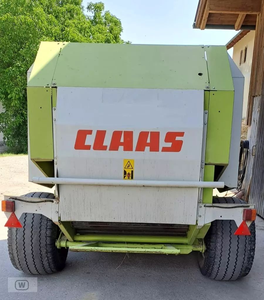 E-FARM: Claas Rollant 255 RC - Presse à balles - id 7WXEKKB - 13 186 € - Année: 2003 - Autriche