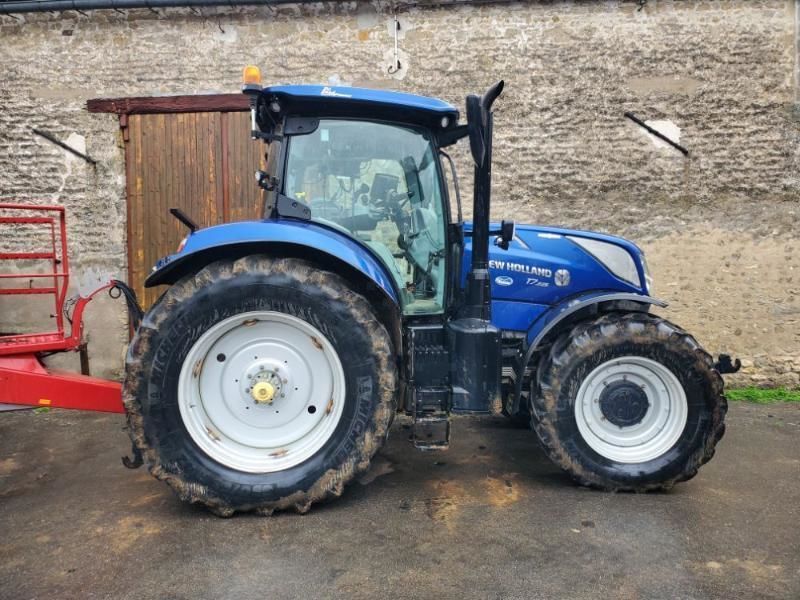 New Holland T7.225 Tractor €70,000