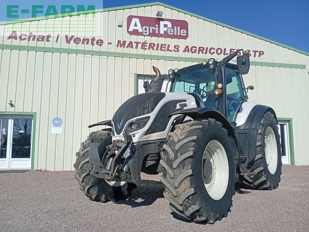 Valtra t234 Tractor €57,000