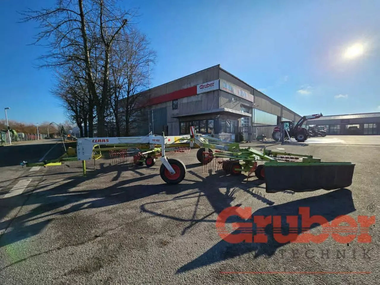 E-FARM: Claas liner 1550 - Zgrabiarka pokosowa - id TTLGFQG - 5980 € - Rok produkcji: 1999 - Niemcy
