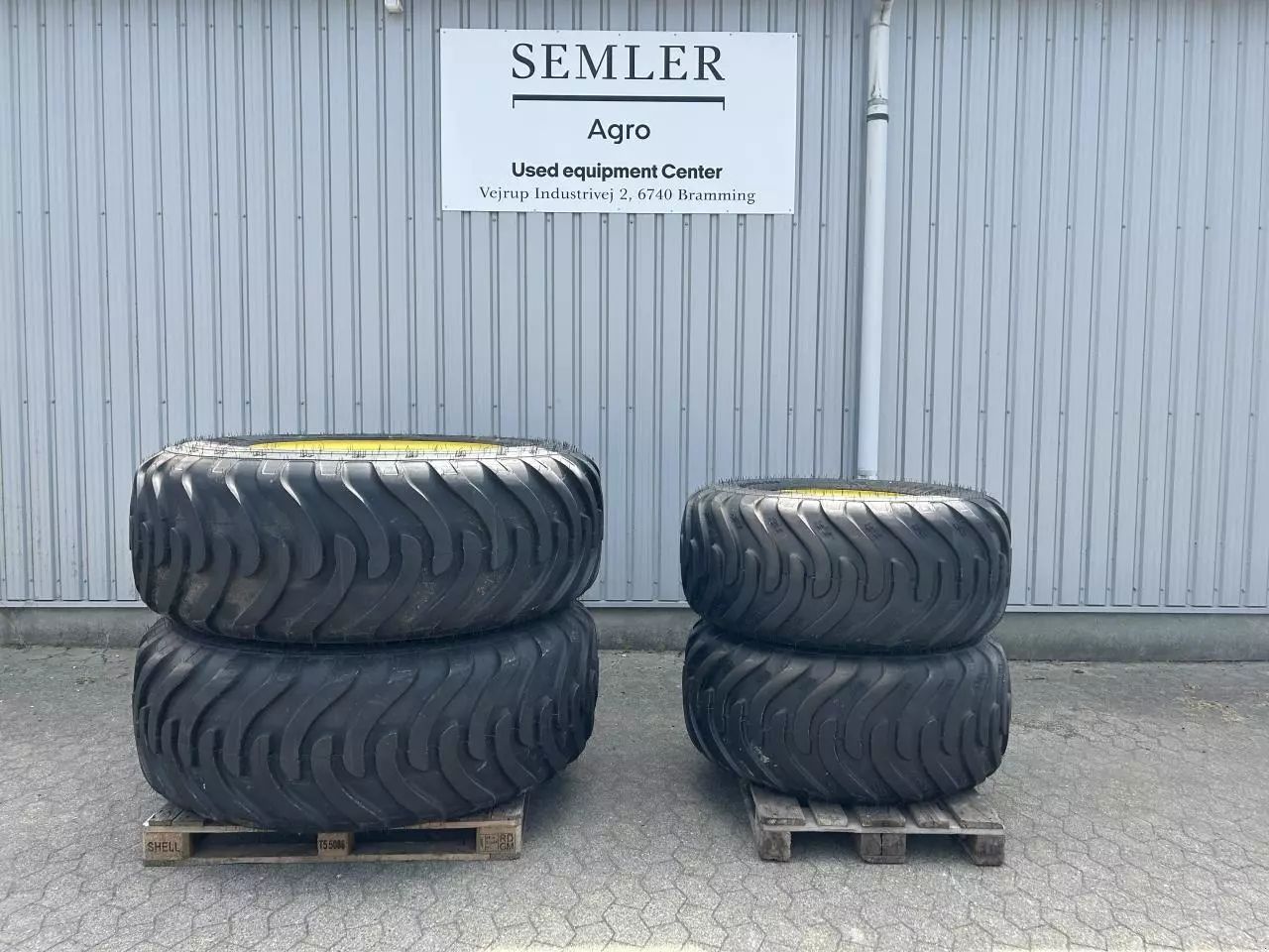 E-FARM: ALLIANCE flotation radial 388 - Roue et chenille - id QSKKBRP - 7 909 € - Année: 2020 - Danemark