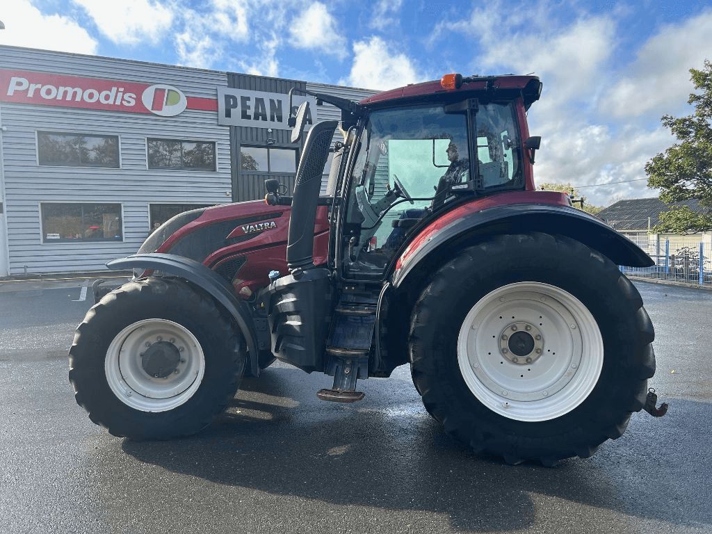 Valtra T 154 Traktor 49 000 €