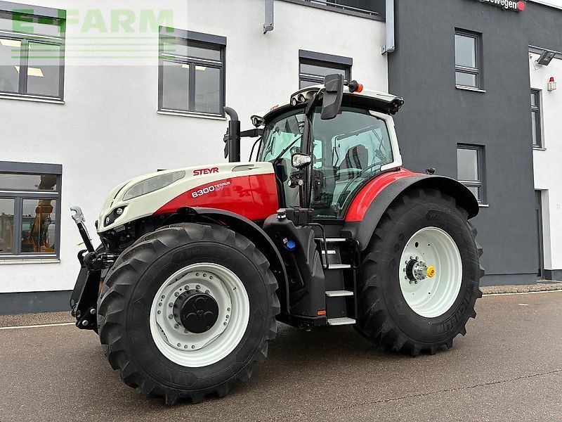 Steyr Terrus 6300 CVT Tractor