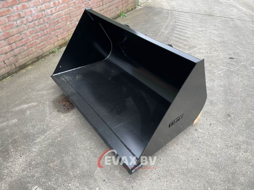 JCB giant schepbak Załącznik 1250 €