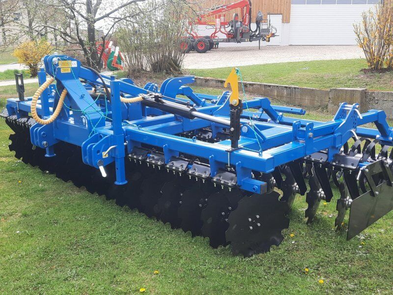 E-FARM: Agripol titanium 400h - Rastra de discos y disco compacto - id 8GZCBBH - 11.757 € - Año: 2025 - Alemania