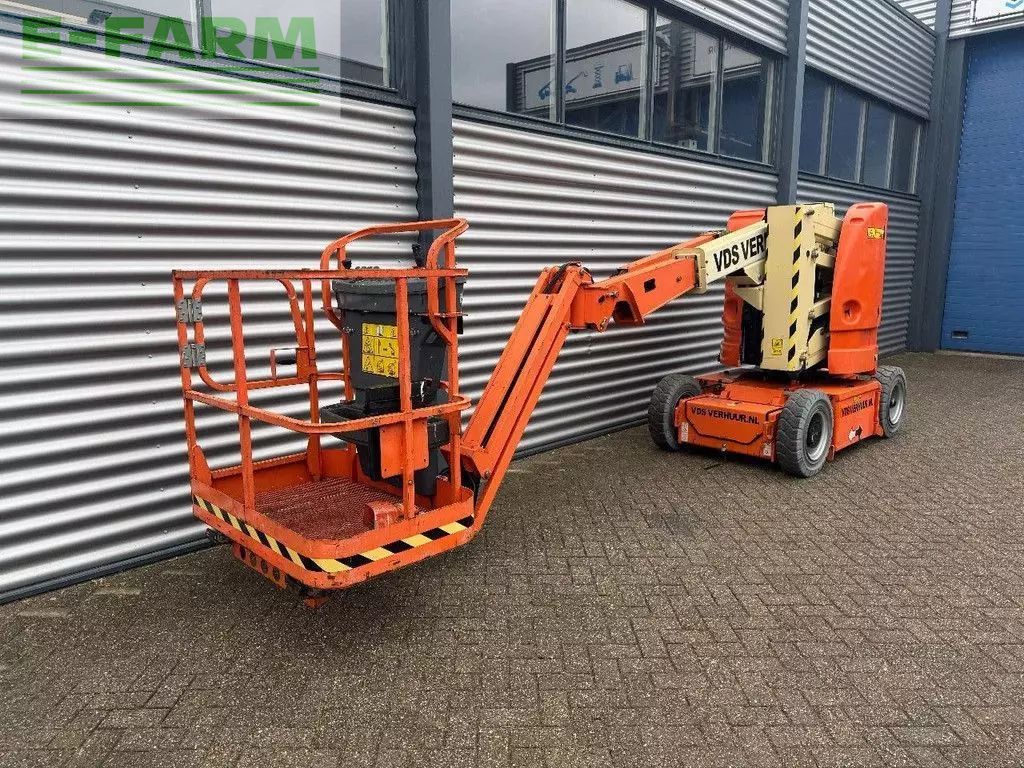 JLG e300ajpn hoogwerker knikarmhoogwerker Selbstfahrende Plattform 14.950 €