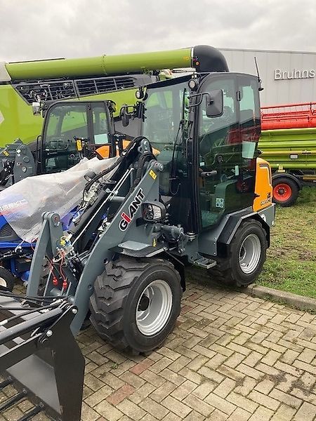 Giant G2300 HD Ładowarka kołowa 42 900 €
