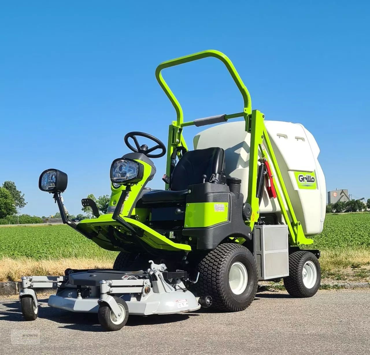 E-FARM: Grillo fd 500 - Traktor - id MIQ4XK3 - Rok produkcji: 2022 - Moc silnika: 18,Niemcy