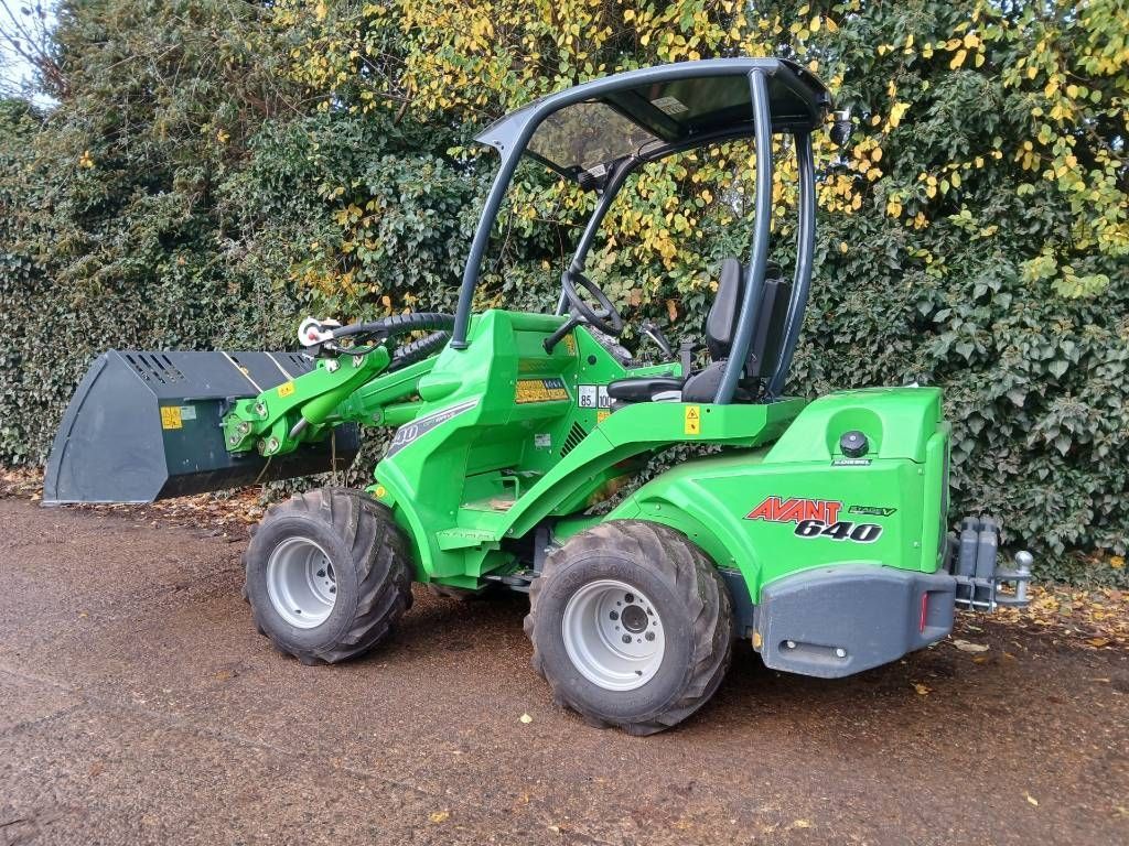 Avant 640 Kerekes rakodógép 38 143 EUR