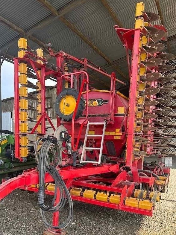 VÄDERSTAD Rapid A 800C Direct Drill €35,000