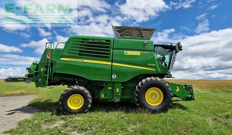 John Deere T 670 HM Kombainas 280 000 €